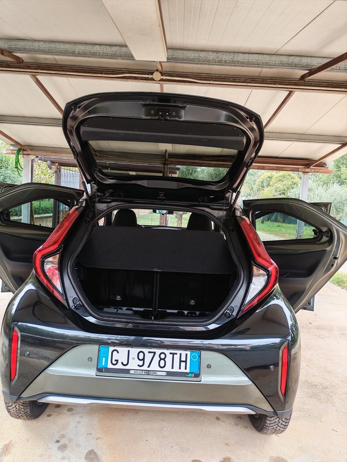 Toyota Aygo X 1.0 VVT-i 72 CV 5 porte Lounge Air