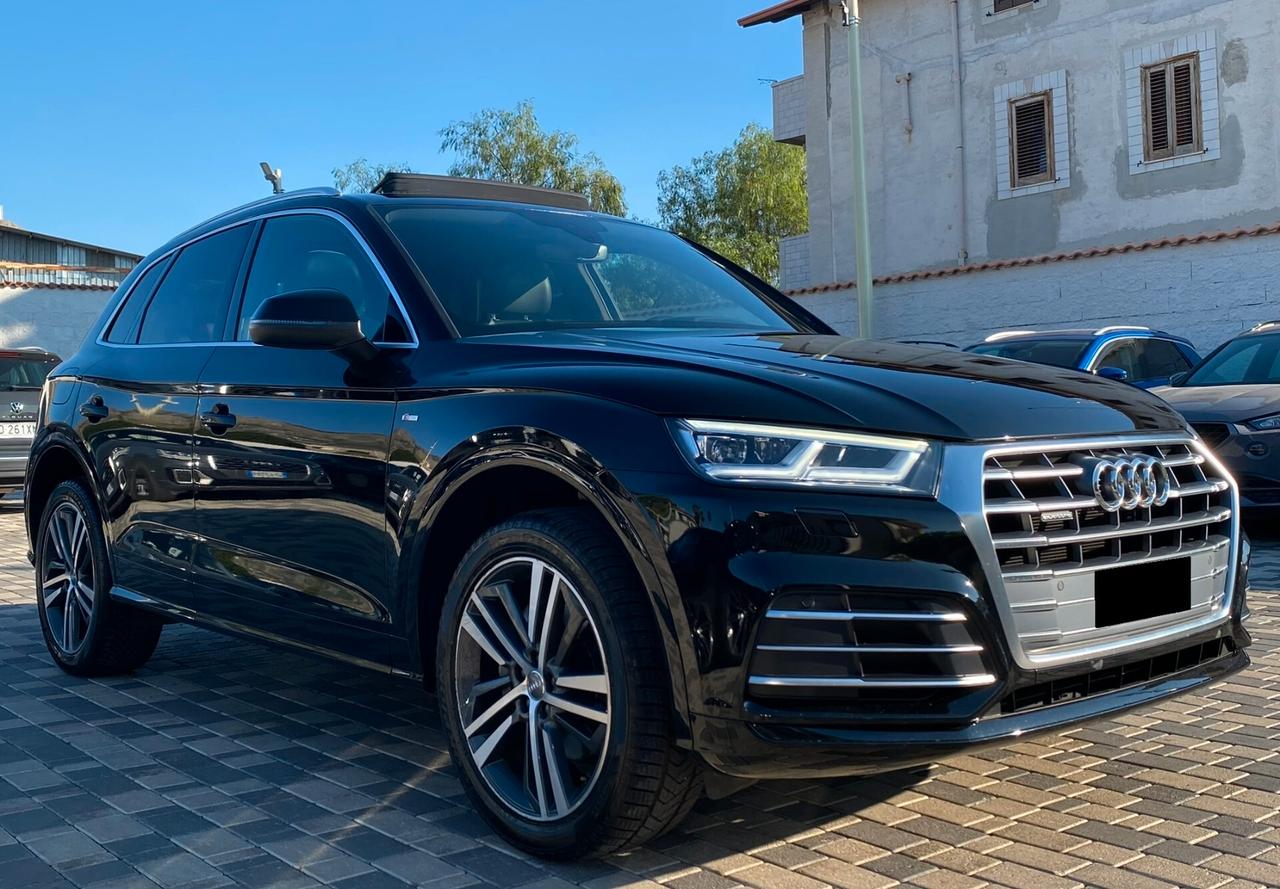 Audi Q5 S Line Plus 2.0 TDI 190CV s-tronic quattro 40