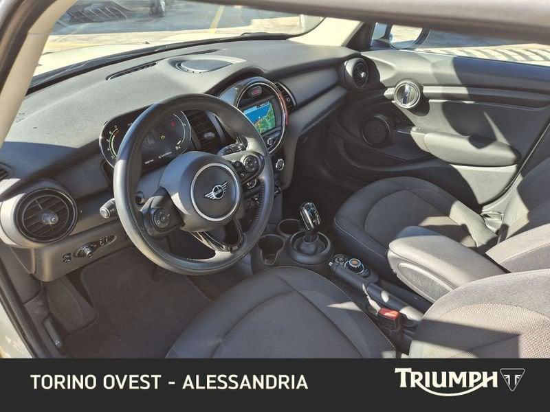 MINI Mini 5 porte Mini 5p 1.5 One Baker Street 102cv auto