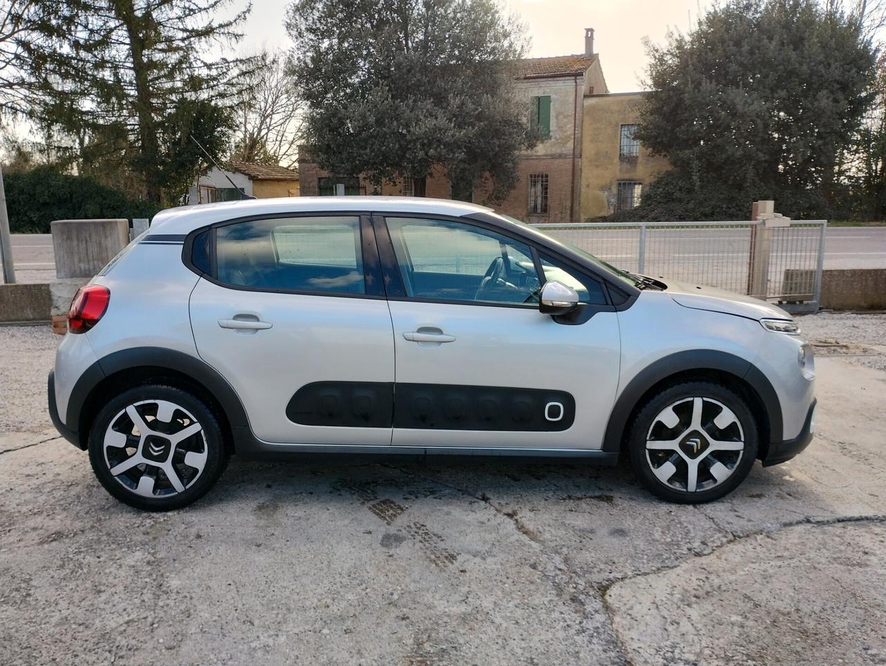 CITROEN C3 BlueHDI 1.5 Diesel 75 SeS Shine 2017