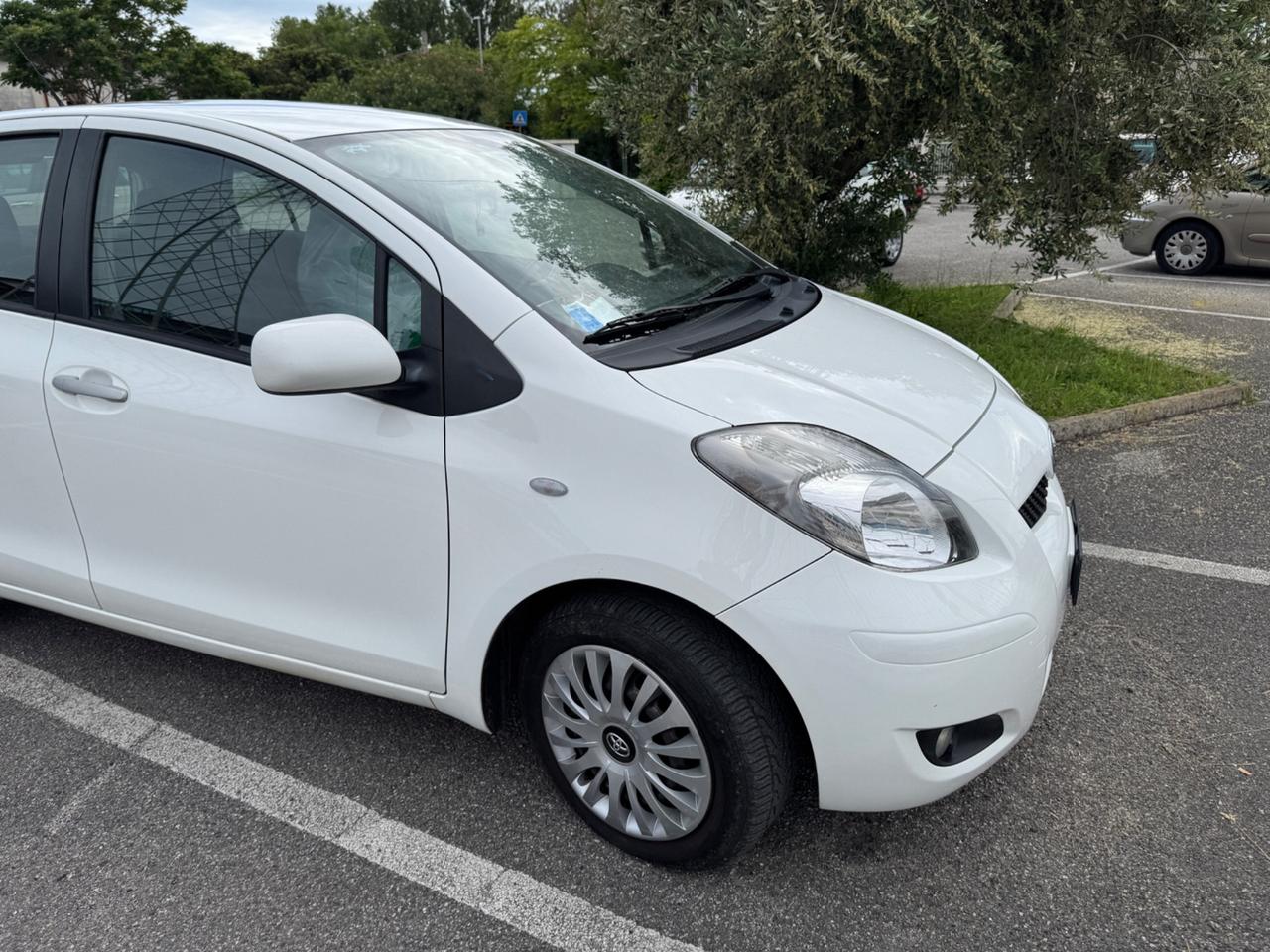 Toyota Yaris 1.0 5 porte Sol 2011