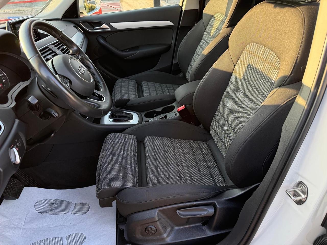 Audi Q3 2.0 TDI 150 CV quattro S tronic Sport