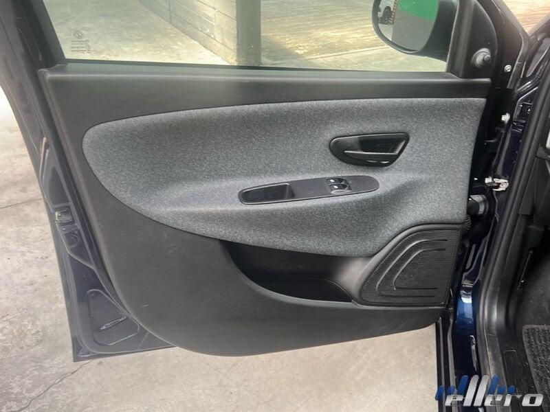 Lancia Ypsilon 1.2 69cv Elefantino