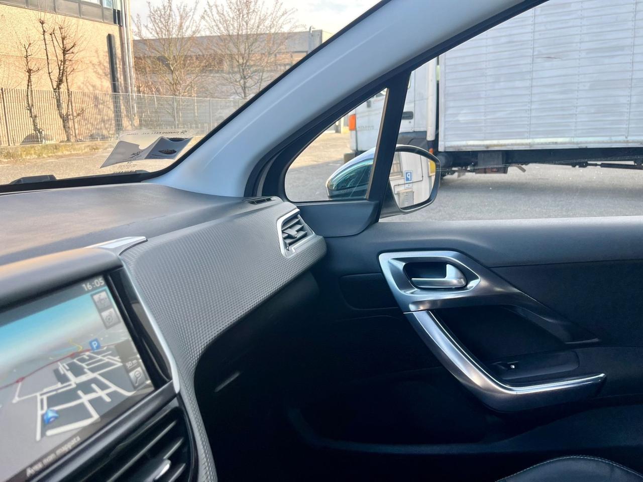 Peugeot 2008 1.6benz 2014 141.000km tagliandati