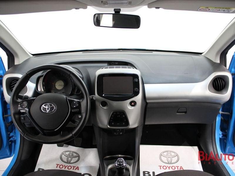 Toyota Aygo Aygo 5p 1.0 x-play my15