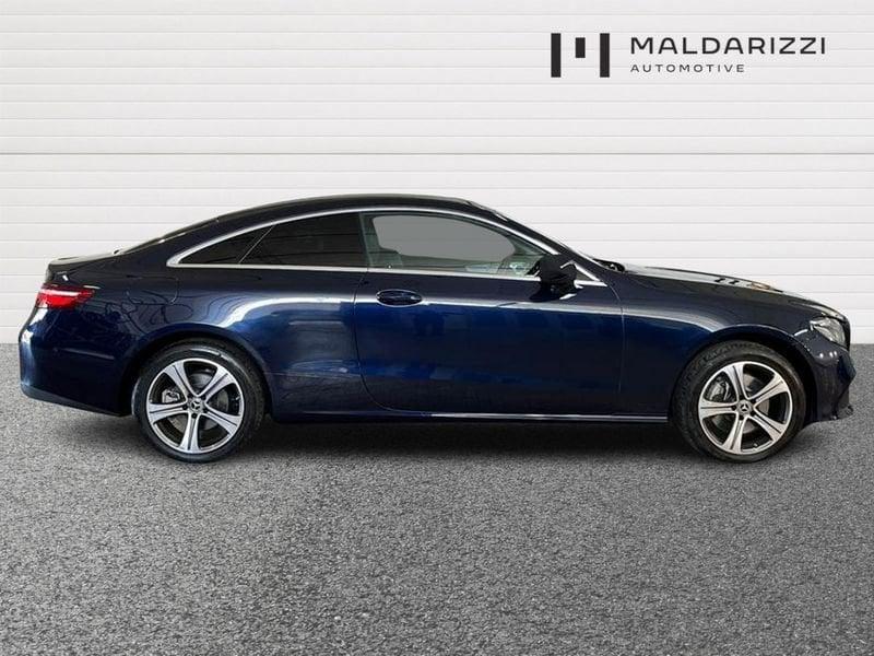 Mercedes-Benz Classe E Cpé Classe E - C238 Coupe E Coupe 220 d Business Sport 4matic auto