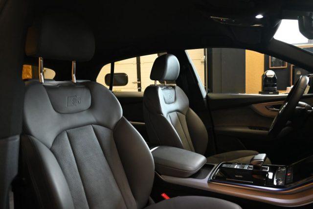 AUDI Q8 55 TFSI Q.TIP.SPORT ATT.2XS-LINE BLACKLINE 22"FULL