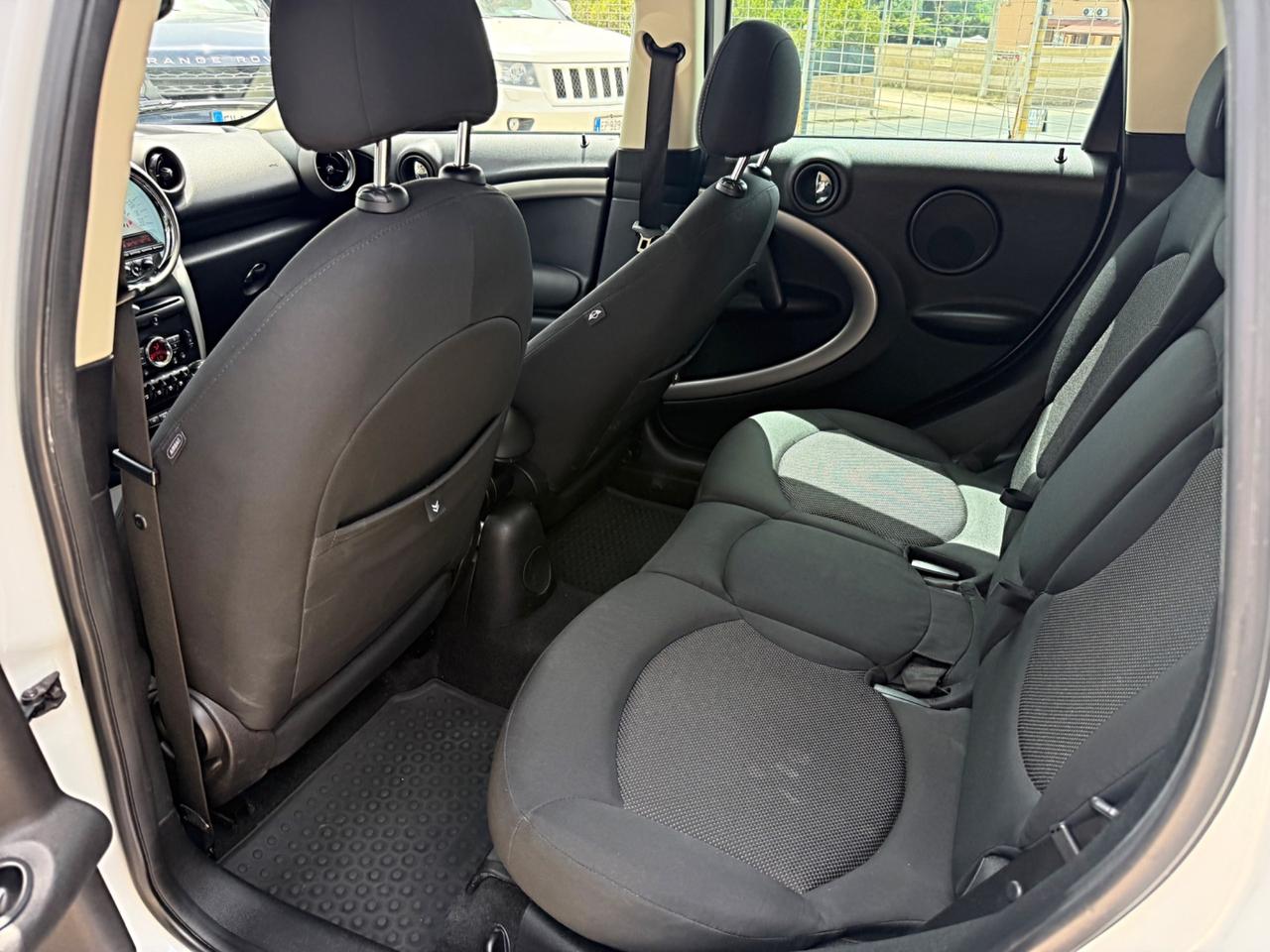 Mini Cooper Countryman 2.0 D Automatica