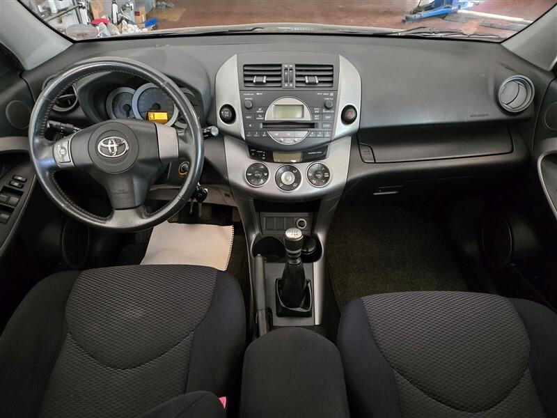 Toyota RAV 4 RAV4 2.2 D-4D 136 CV Luxury