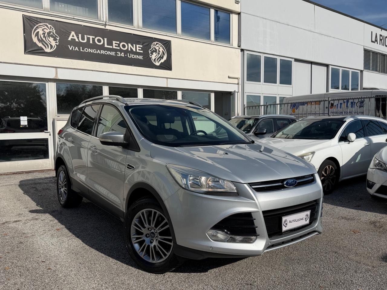 Ford Kuga 2.0 TDCI 140 CV 4WD Titanium