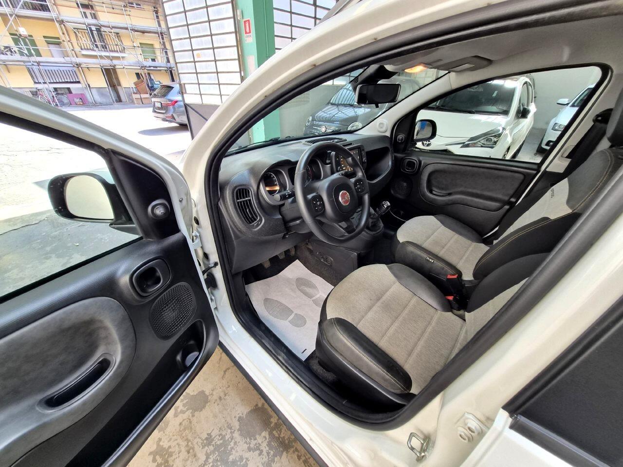 Fiat Panda Cross 1.0 Hybrid