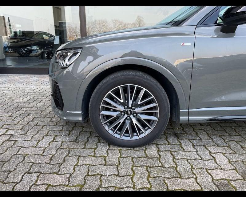 Audi Q3 Q3 35 2.0 tdi S line edition quattro s-tronic