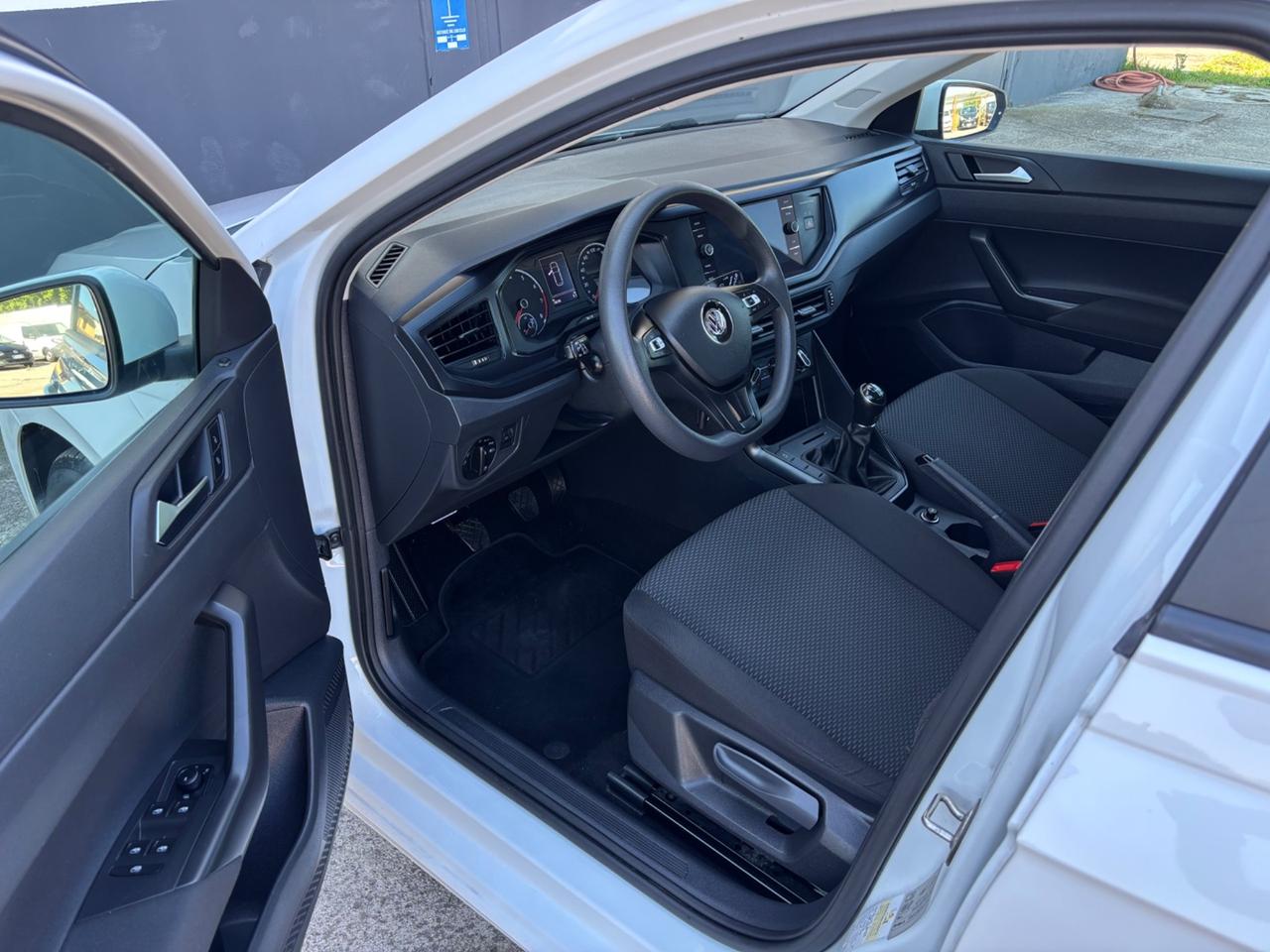 Volkswagen Polo 1.0 TGI Highline. Garanzia.Neopatentati