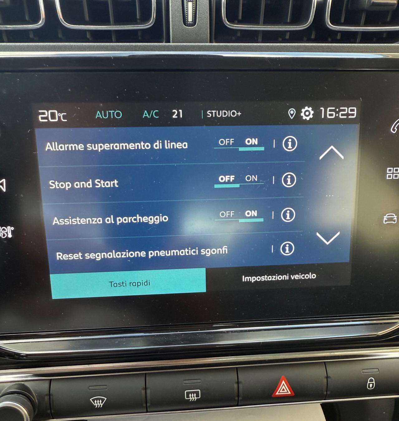 Citroen C3 BlueHDi 100 S&S Shine Pack