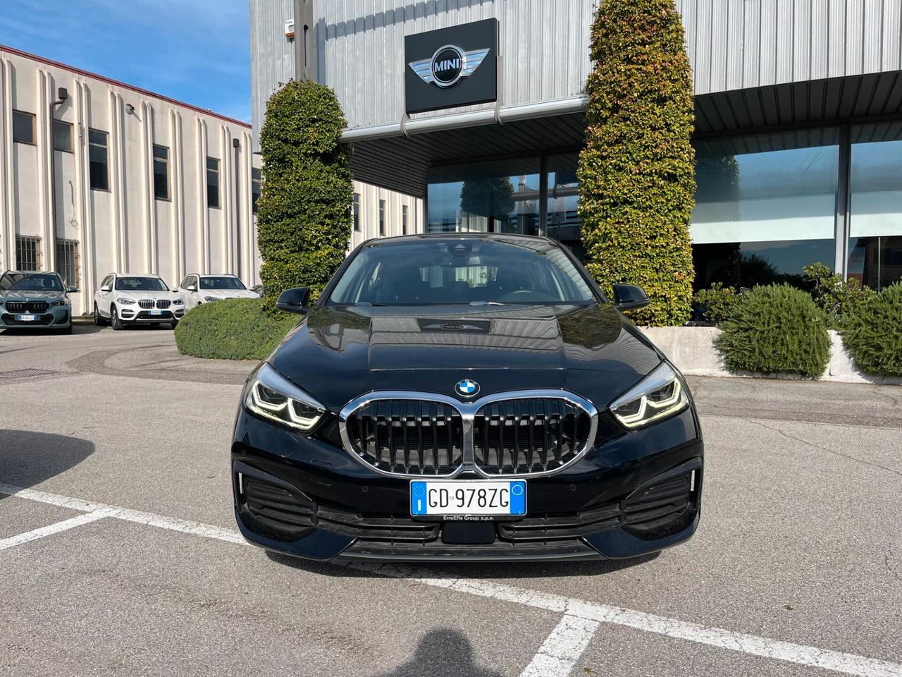 Bmw 120d xDrive 5p. Business Advantage 190CV