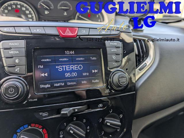 LANCIA Ypsilon 1.2 69 CV 5 porte Gold