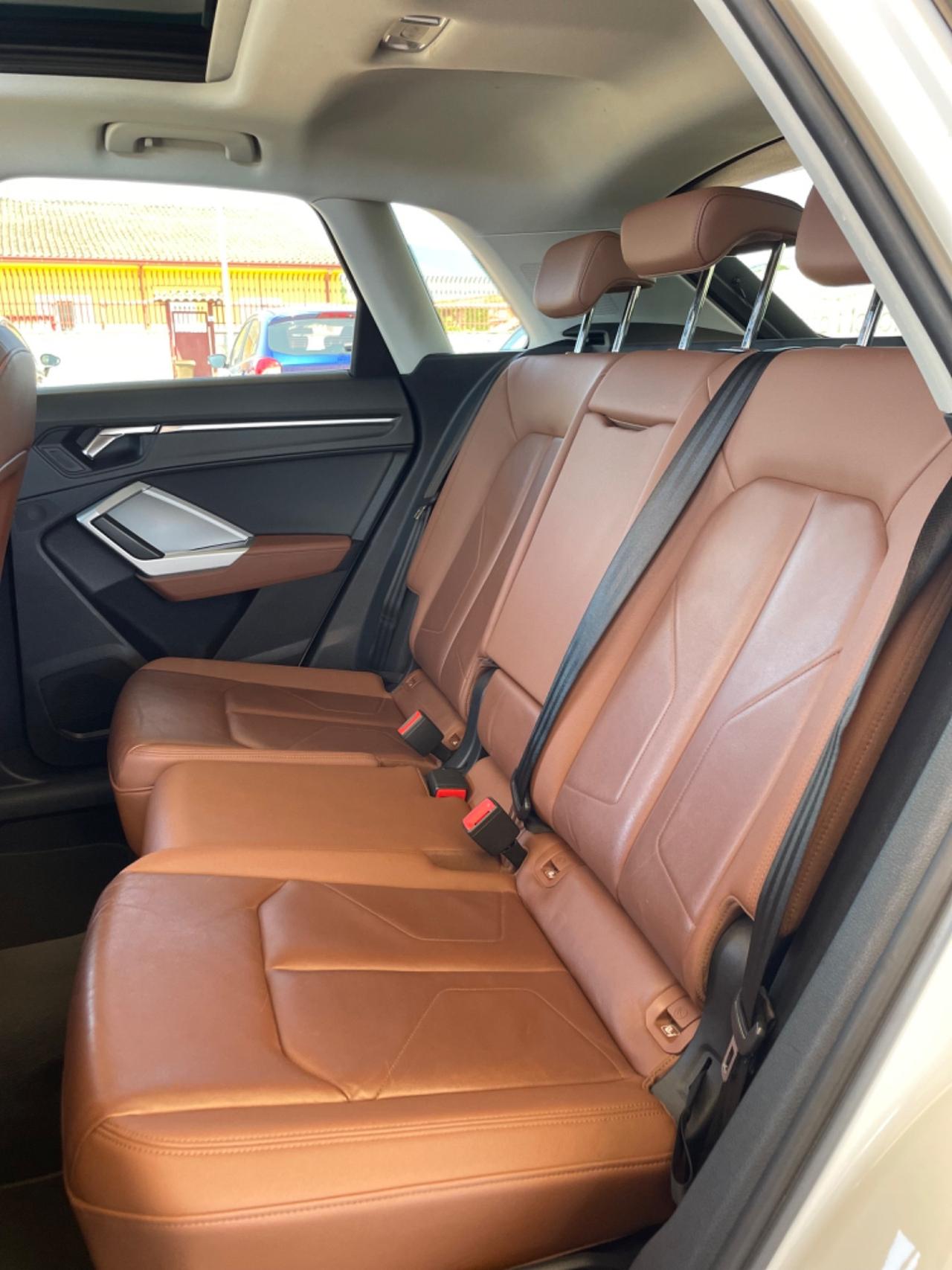 Audi Q3 35 TDI S tronic S line edition