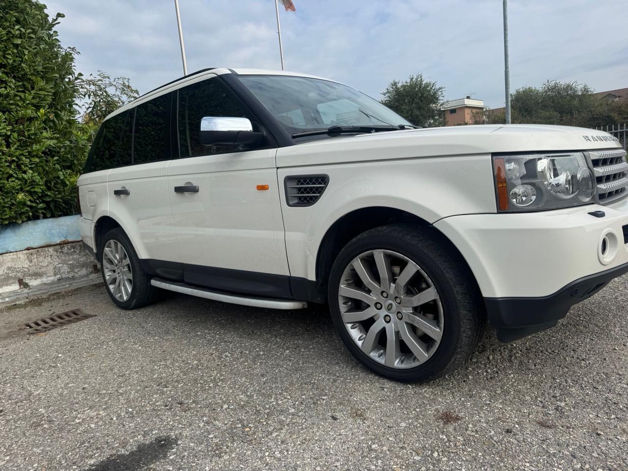 Land Rover Range Sport 3.6 TDV8 HSE (200 kw)