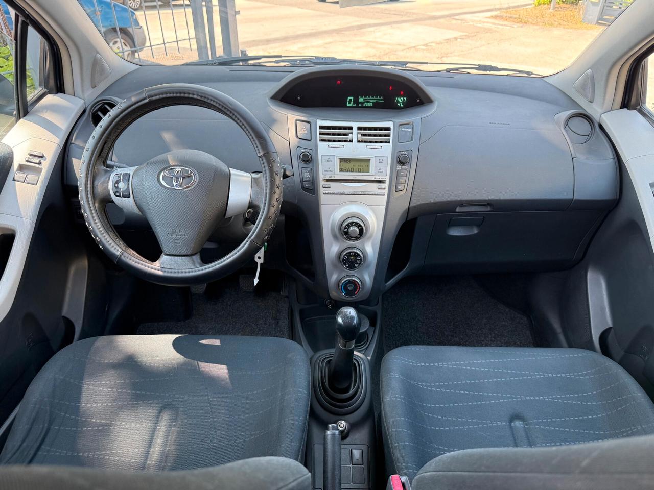 Toyota Yaris 1.0 VVT-i 69 CV 5P Sol