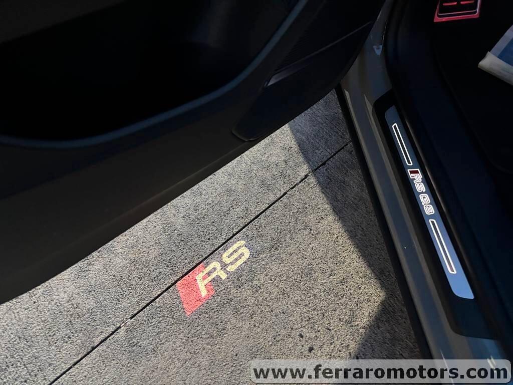 Audi Q8 RS TFSI V8 IVA ESPOSTA /2023 solo 45.000 KM condizioni pari al nuovo