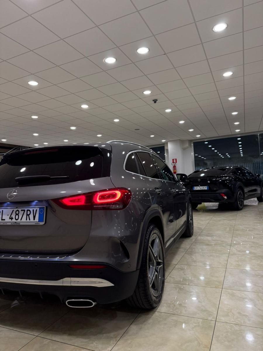 MERCEDES - Classe GLA - 180 d Automatic Premium