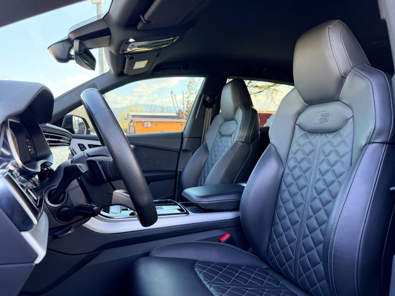 Audi Q8 50 TDI 286 CV quattro s-line plus cerchi 23