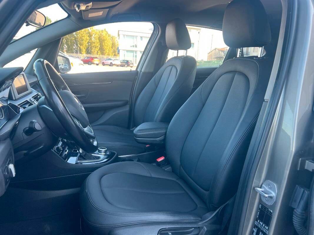 BMW Serie 2 218d Luxury auto