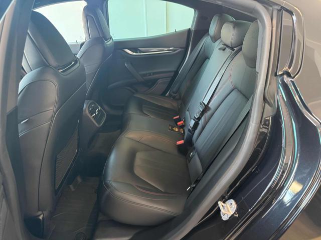 MASERATI Ghibli V6 Diesel Gransport nerissimo Edition