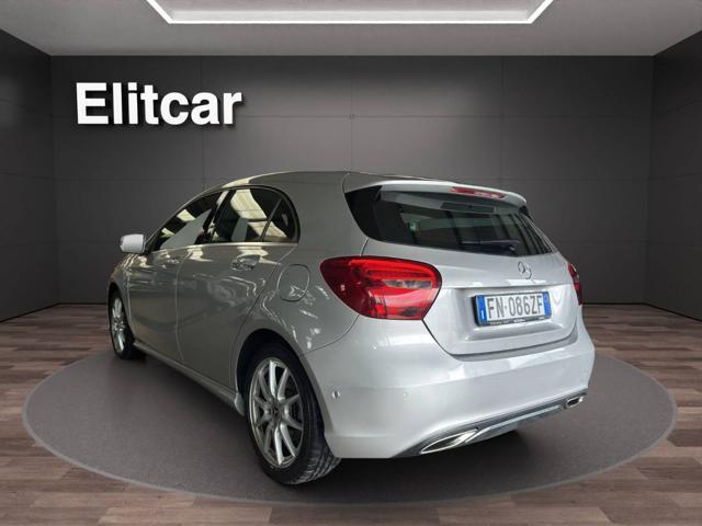 MERCEDES-BENZ A 180 Sport