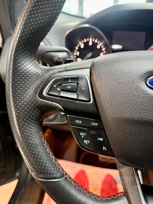 Ford Kuga 2.0 tdci ST-Line s&s awd 150cv powershift my19.25