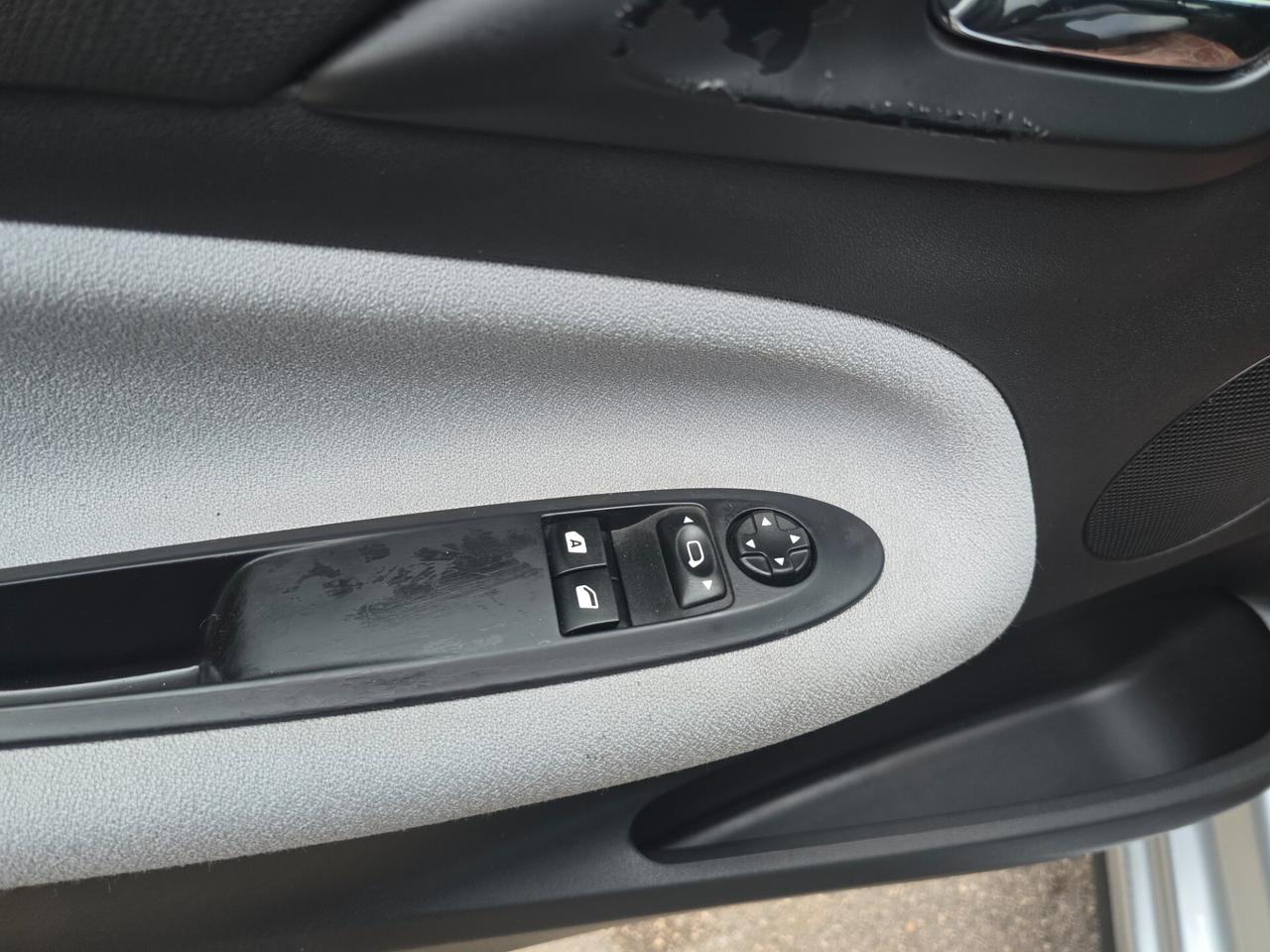 Ds DS3 3 1.4 HDi 70 Just Black