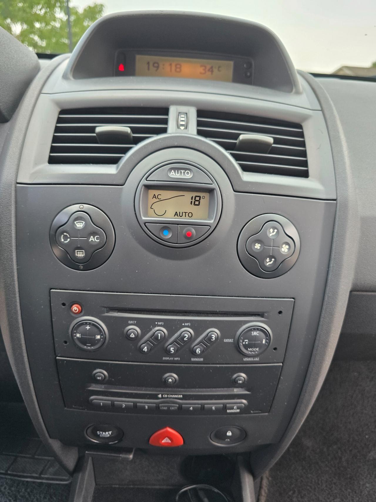 Renault Megane 1.5 dCi/105CV Dynamique ok Neopatentati
