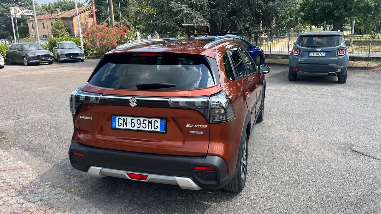 Suzuki S-Cross 1.4 Hybrid 4WD AllGrip Top+ star view