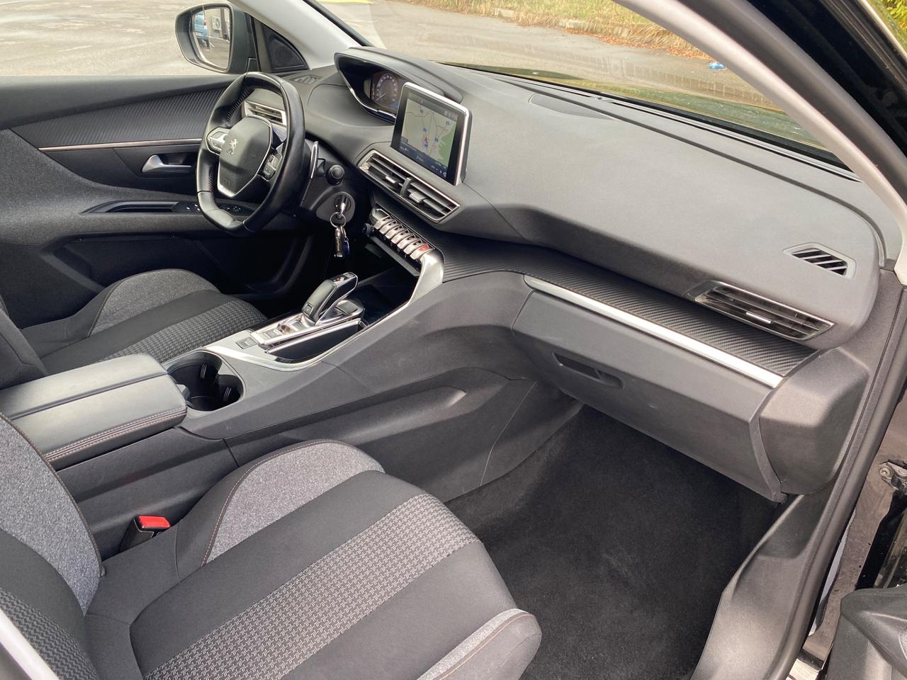 Peugeot 5008 1.5 130 CV EAT8 7 Posti Garantita