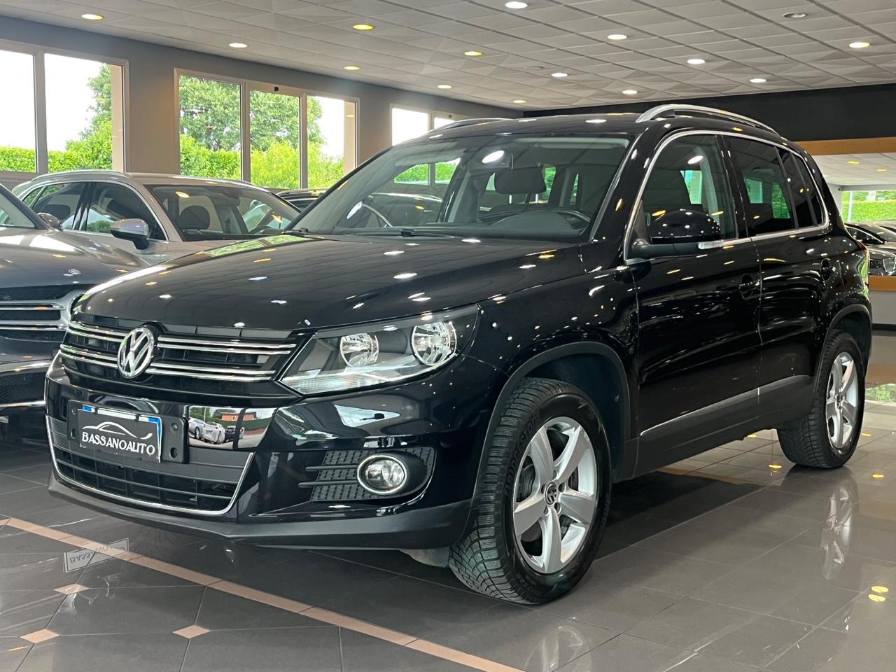 Volkswagen Tiguan AUTOMATICO 4X4 !!