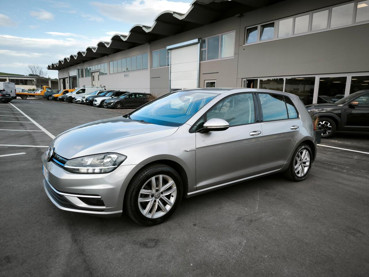 Volkswagen Golf 1.5 TGI 5p. Business BlueMotion Technology