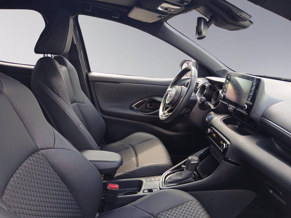 TOYOTA Yaris hybrid Lounge Automatica del 2021