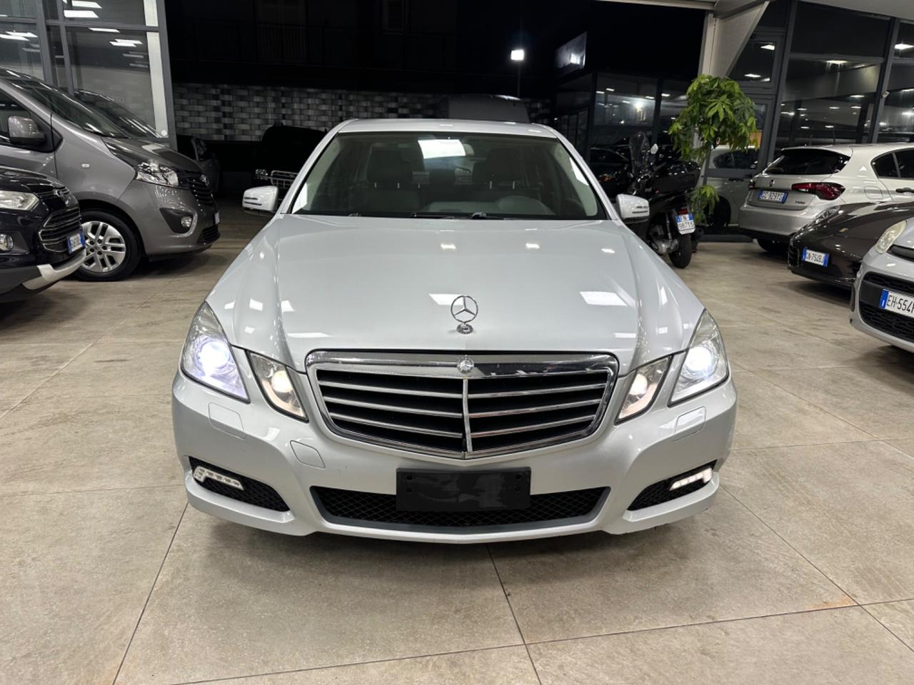 Mercedes-benz E 250 CDI Avantgarde AUTOM 2009