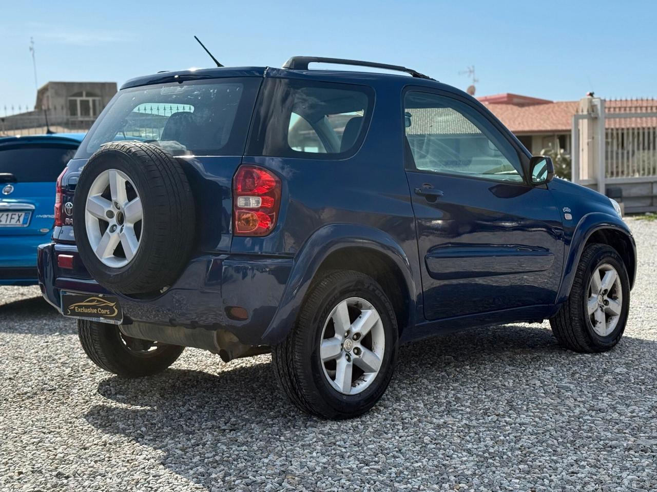 Toyota RAV 4 RAV4 2.0 Tdi D-4D cat 3 porte Sol