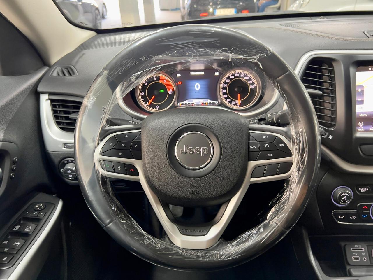 Jeep Cherokee 2.0 Mjt II Limited Strafull Optional