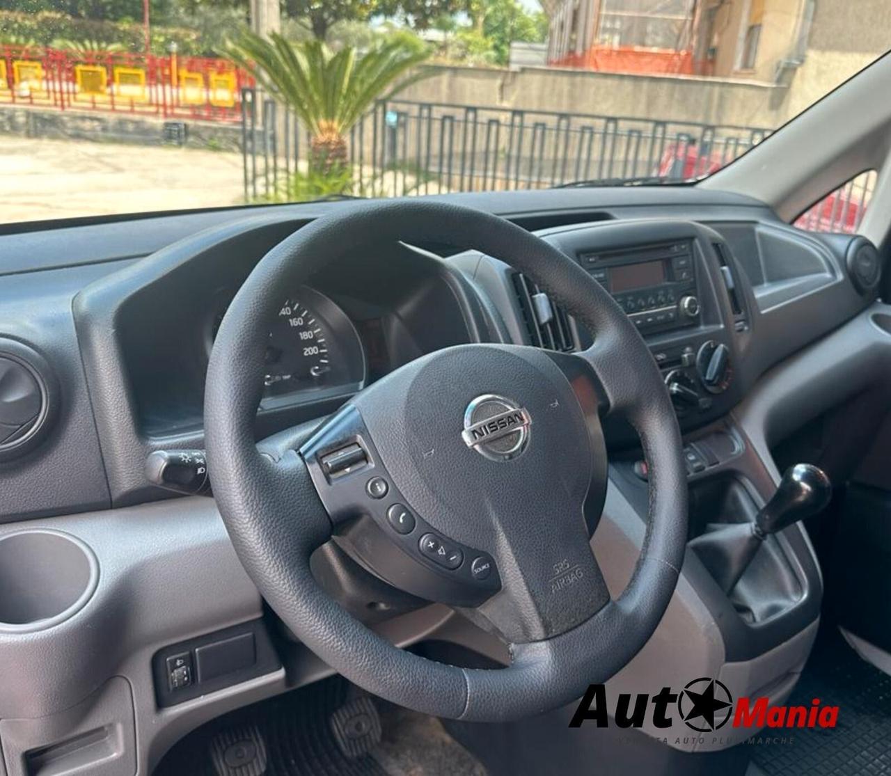 Nissan NV200 con allestimento isotermico frigorifero