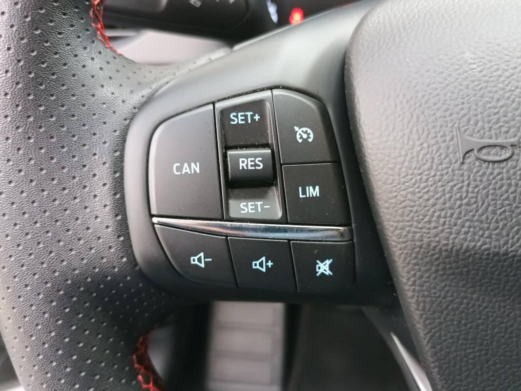 Ford Focus 125 cv Ibrida St-Line - 21.000KM!