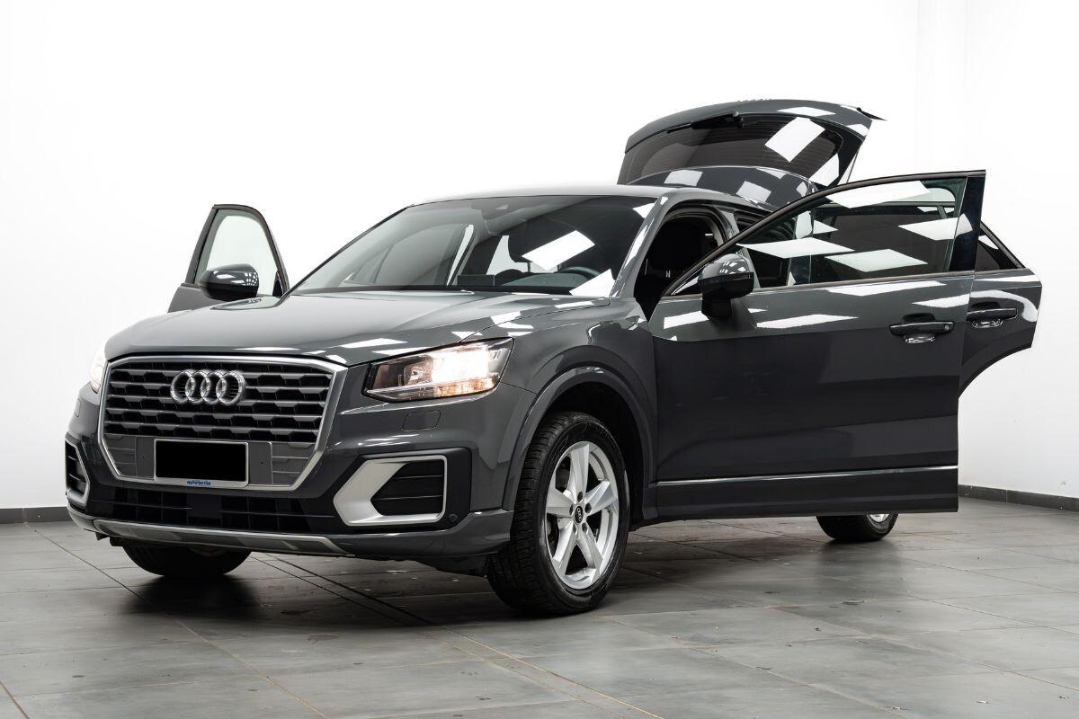Audi Q2 30 TFSI Business