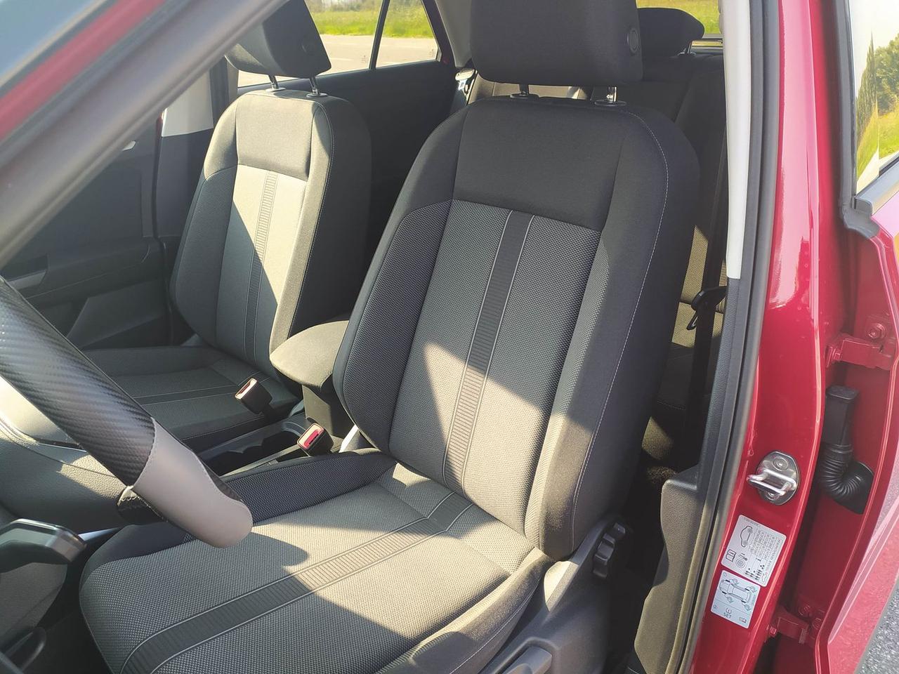 Volkswagen T-Roc R Line 1.0 TSI 110 CV #7284