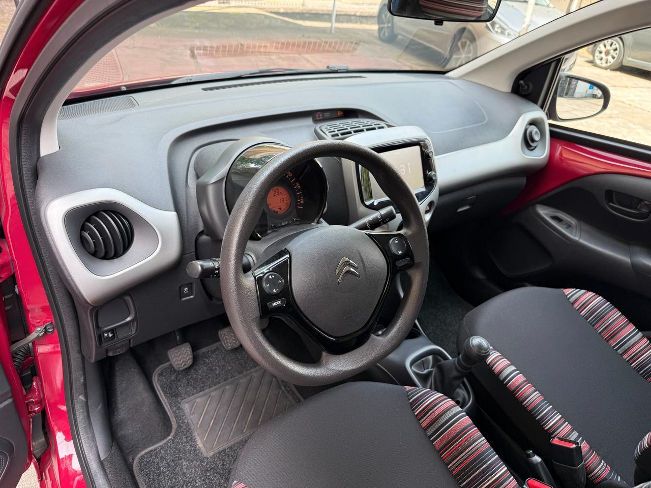 Citroen C1 VTi 68 5 porte Shine SOLO 1300 KM B COLORE