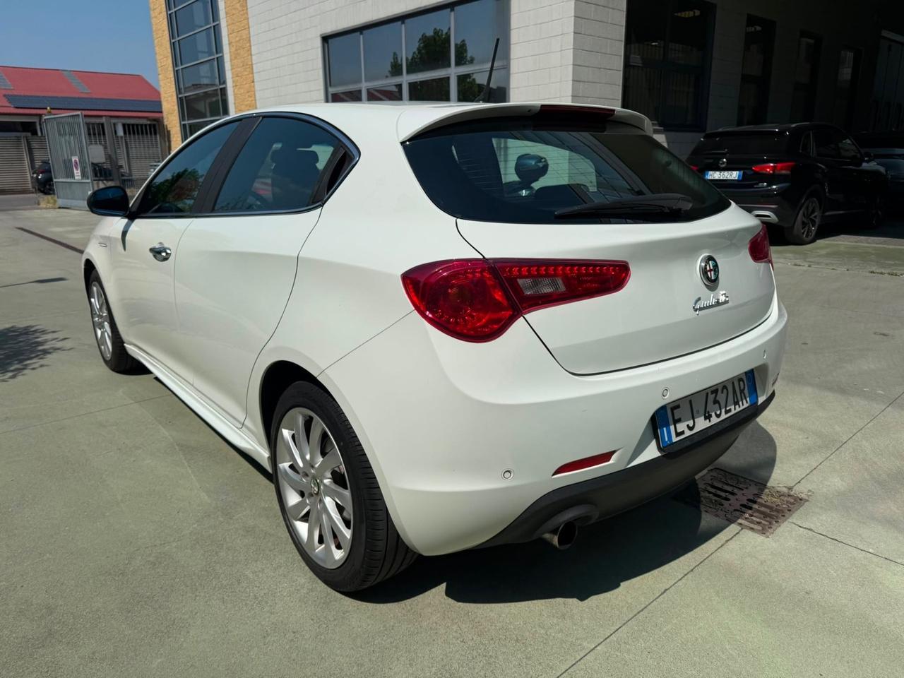 Alfa Romeo Giulietta 1.4 Turbo MultiAir Distinctive