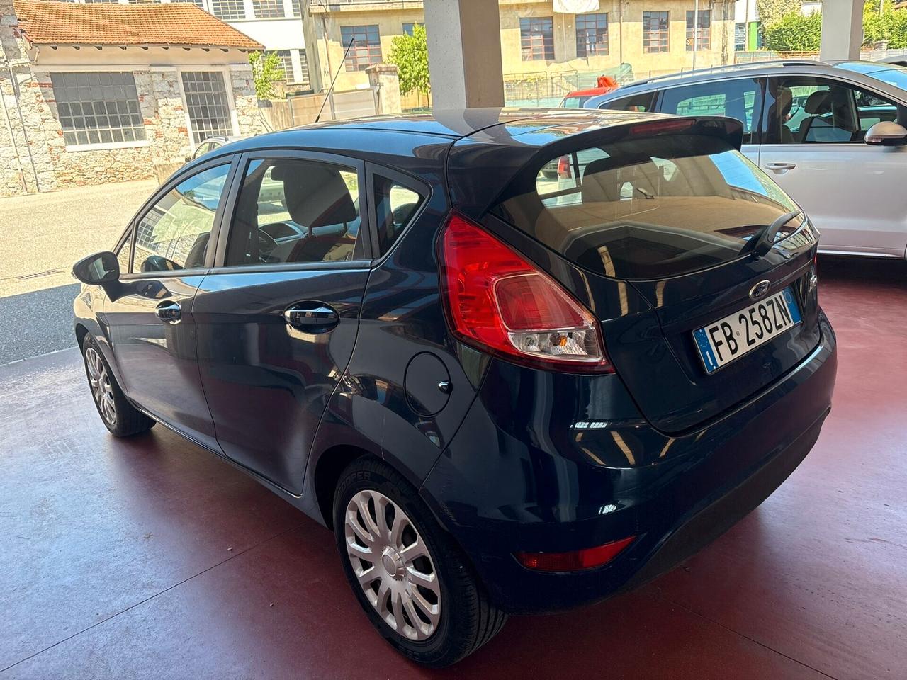 Ford Fiesta 1.5 autocarro 5 p.