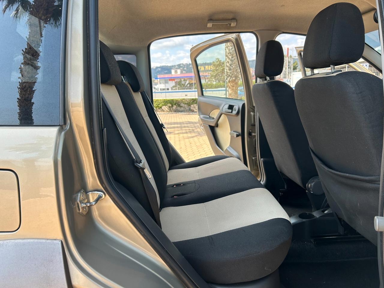 Fiat Panda 1.3 MJT 16V 4x4 Cross