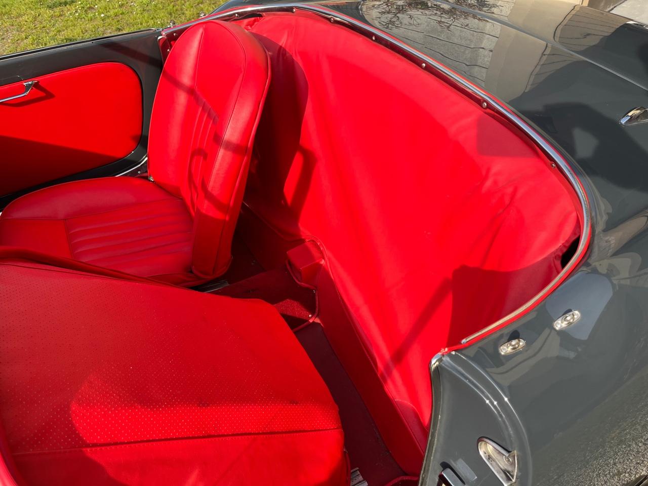 Alfa Romeo Giulia Spider