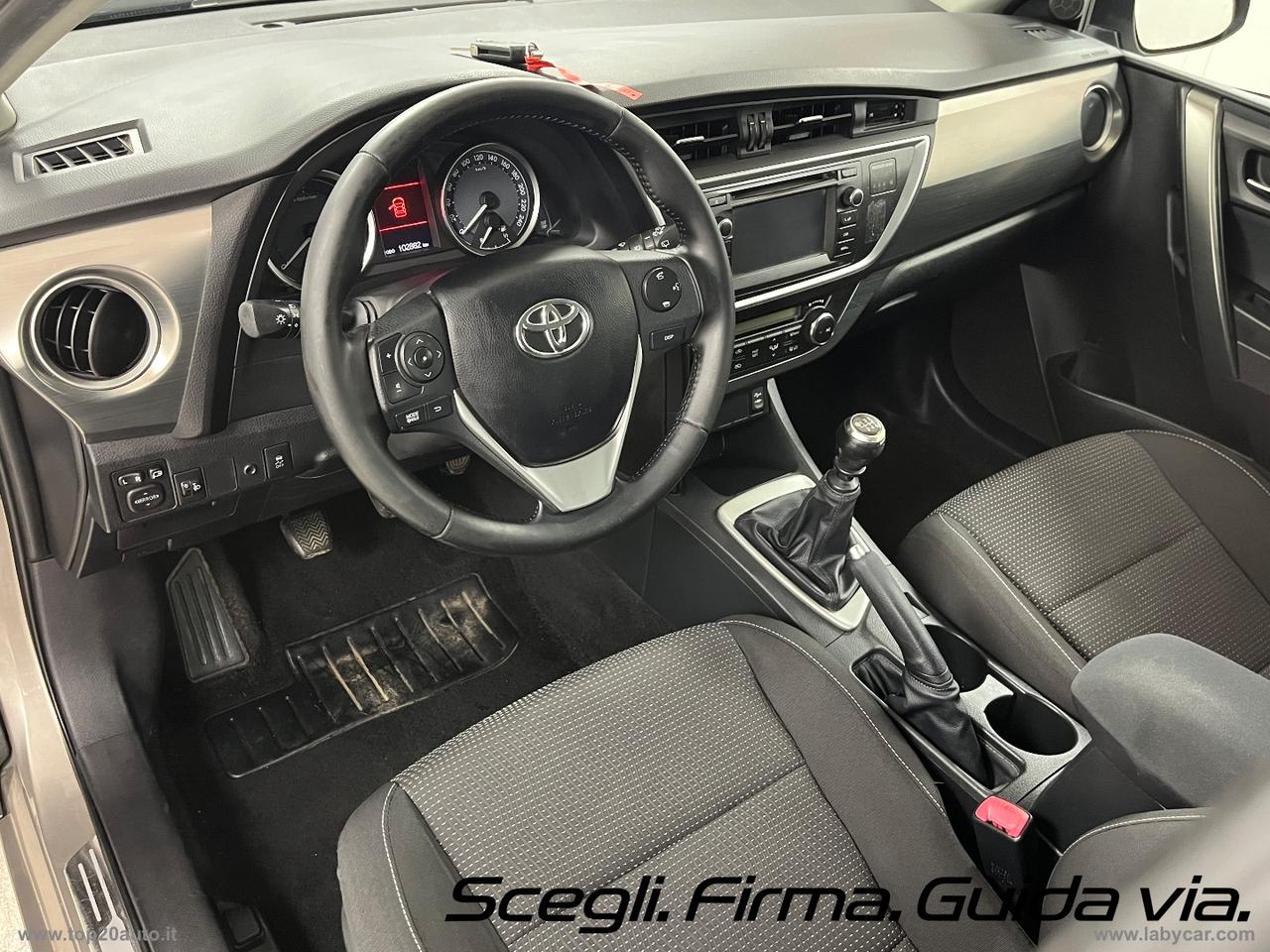 TOYOTA Auris STATION VAGON 5 PORTE 1.4D Active CONSUMI MOLTO BASSI